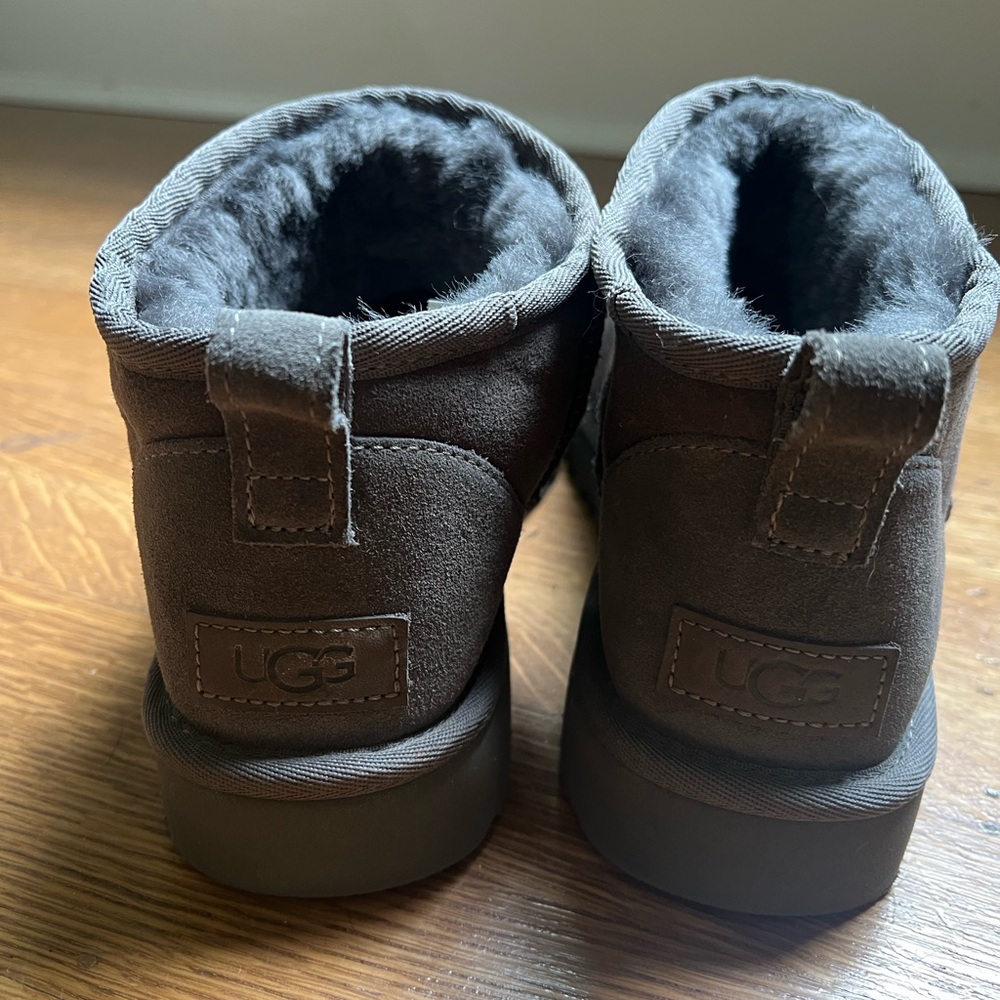 Ugg Ultra Mini - image 2